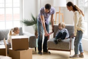 Read more about the article <br>Ideas to Make Moving with Kids Fun