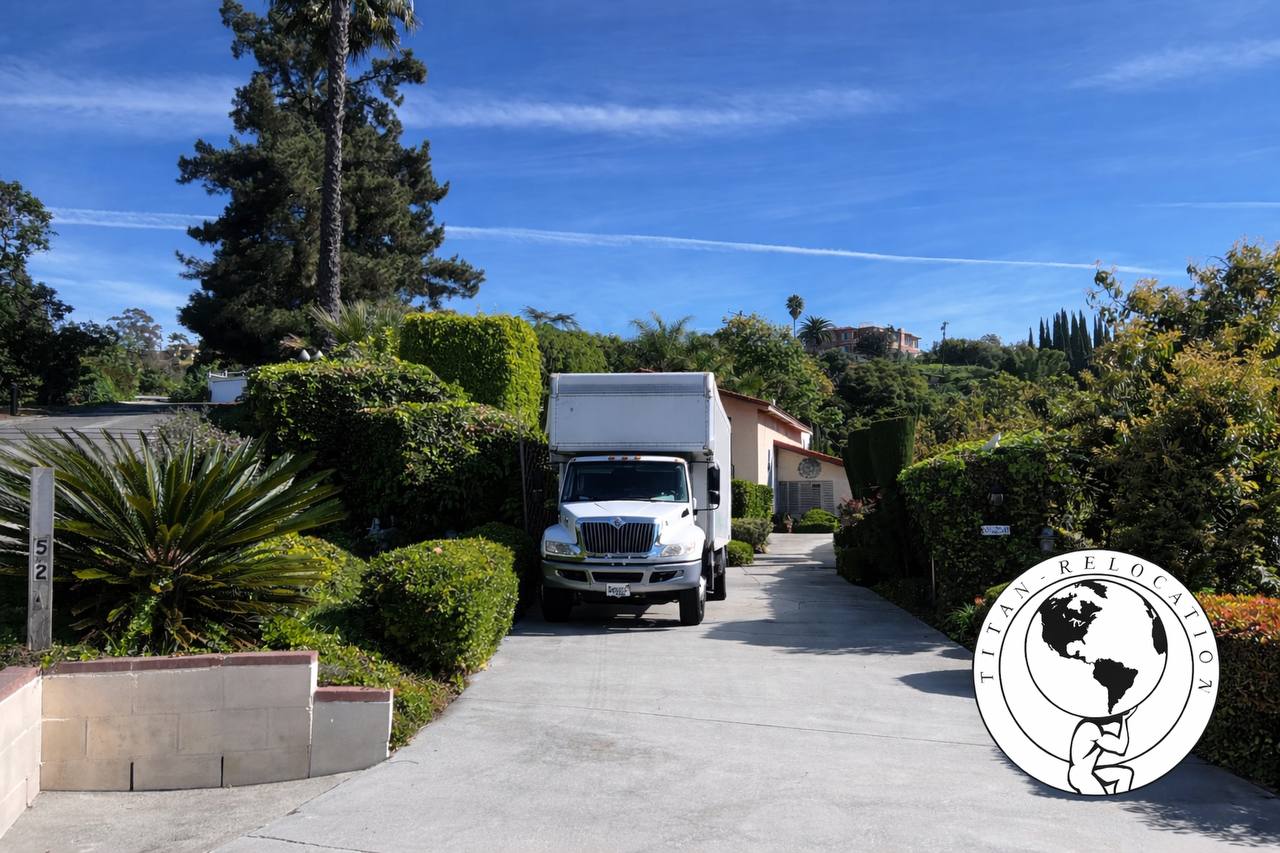 Whittier CA neighborhood moving truck local moving services